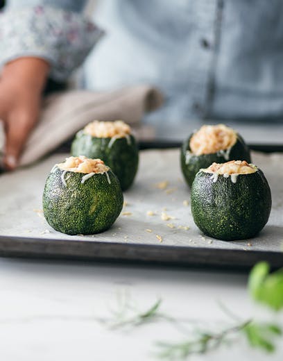Cukinia faszerowana puree ziemniaczanym z tuńczykiem
