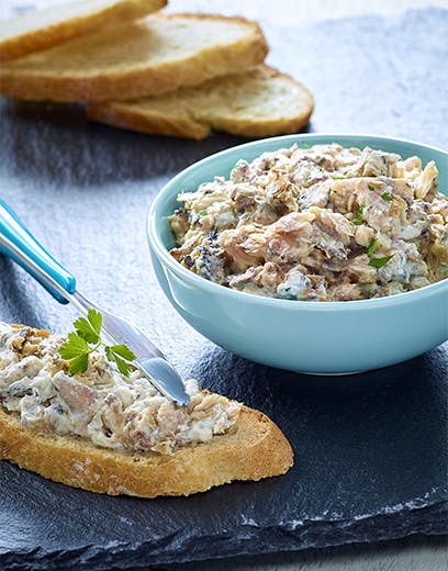 Rillettes z sardynek marynowanych w muscadecie