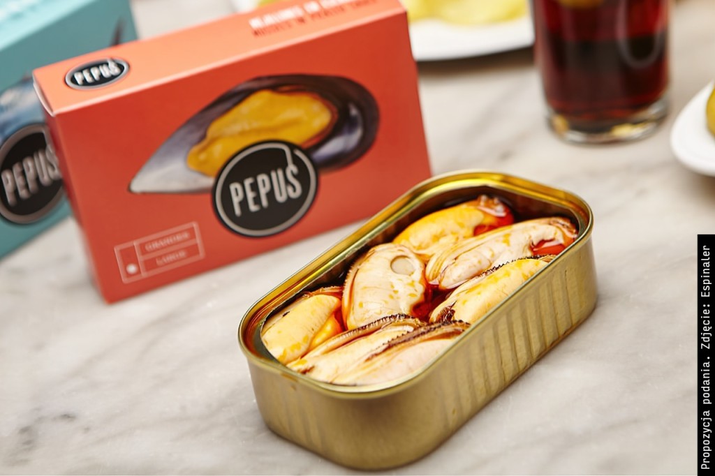 Omułki duże w marynacie escabeche