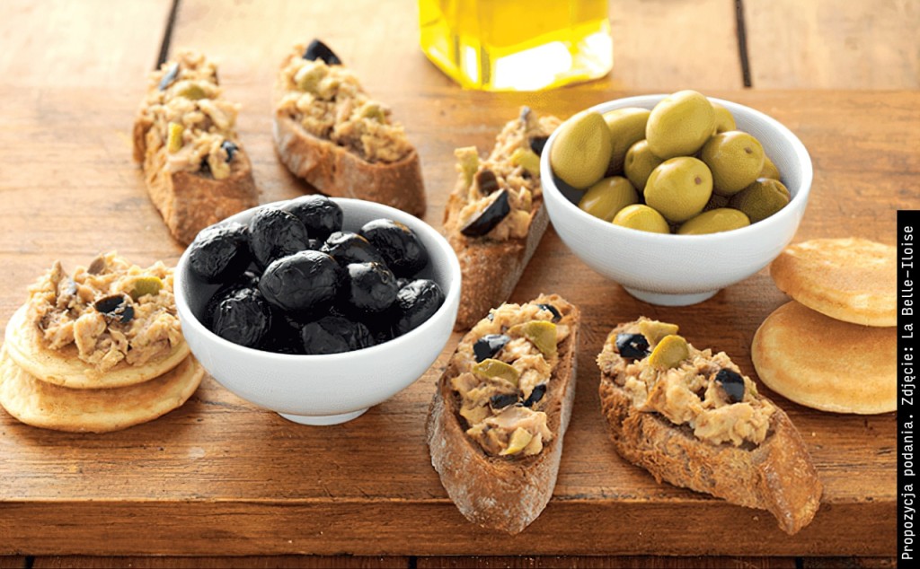 Sardynada z dwoma rodzajami oliwek