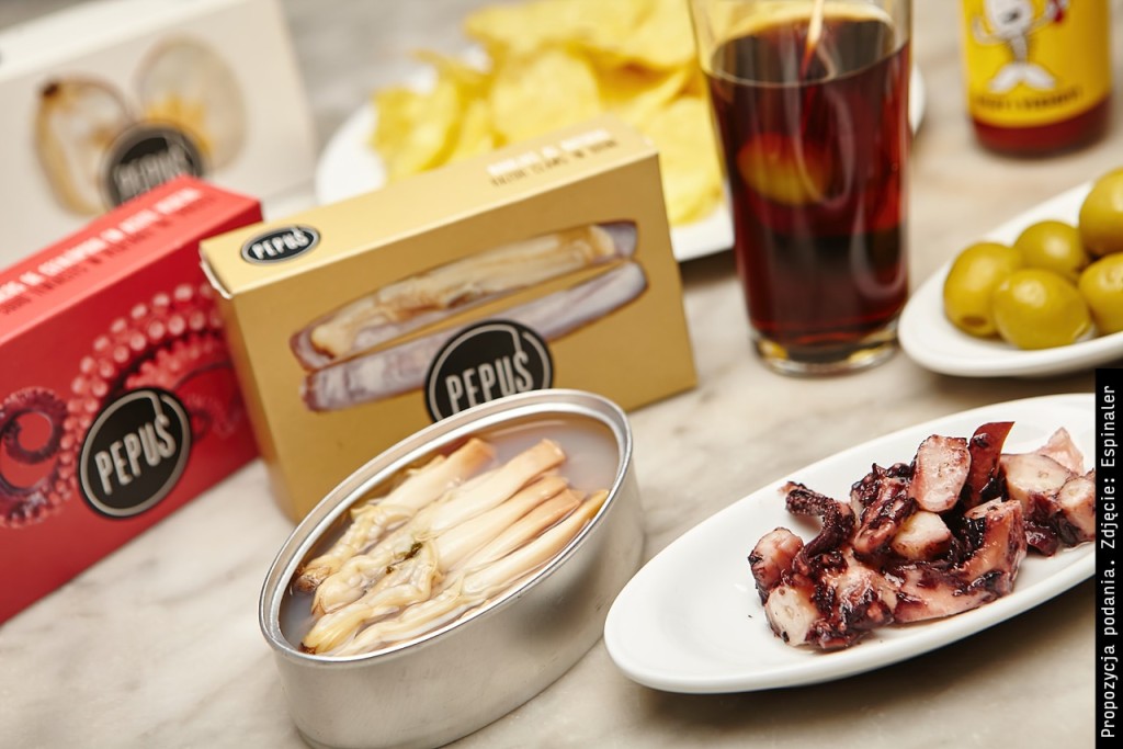 Macki kałamarnicy krojone w oleju słonecznikowym