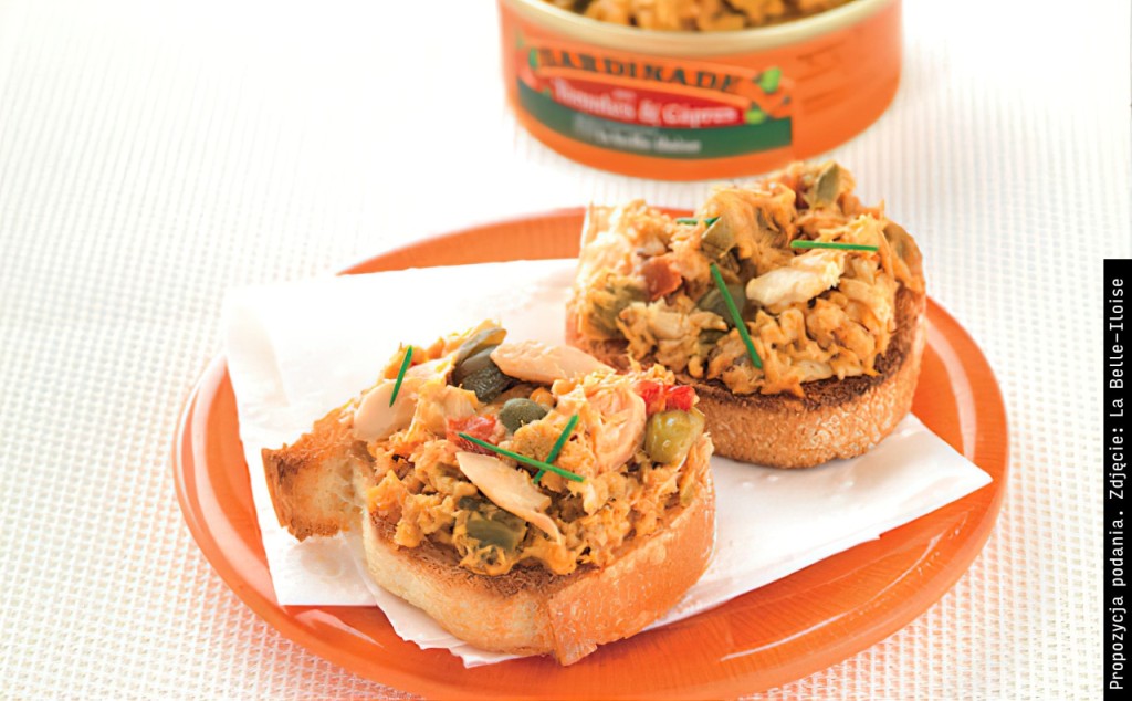 Sardynada z pomidorami i kaparami