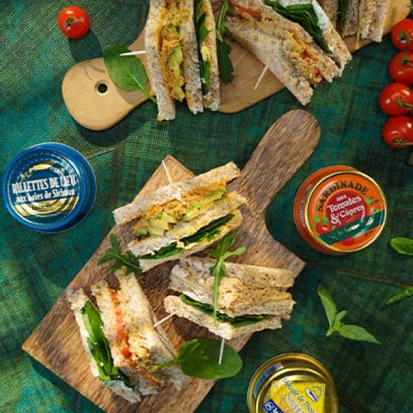 Mini club-sandwiche z pastami rybnymi