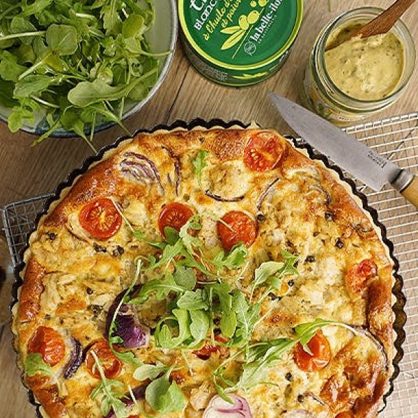 Quiche z tuńczykiem i zielonym pieprzem