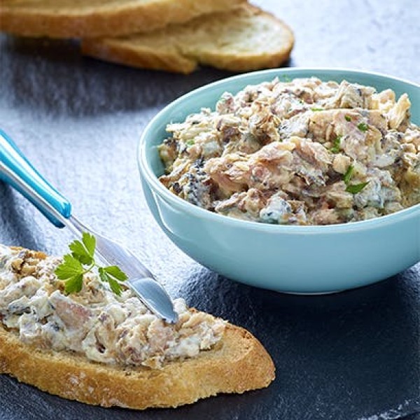 Rillettes z sardynek marynowanych w muscadecie