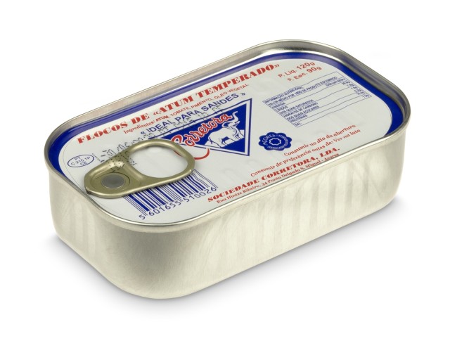 Tuńczyk z pomidorami na ostro